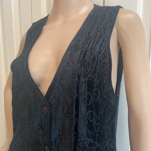 Agapo Collections Beaded Vest Womens Size Small. Tie on back. So pretty. - Picture 2 of 11